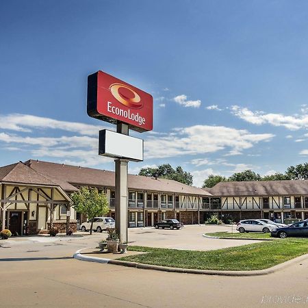 Econo Lodge University Lawrence Esterno foto