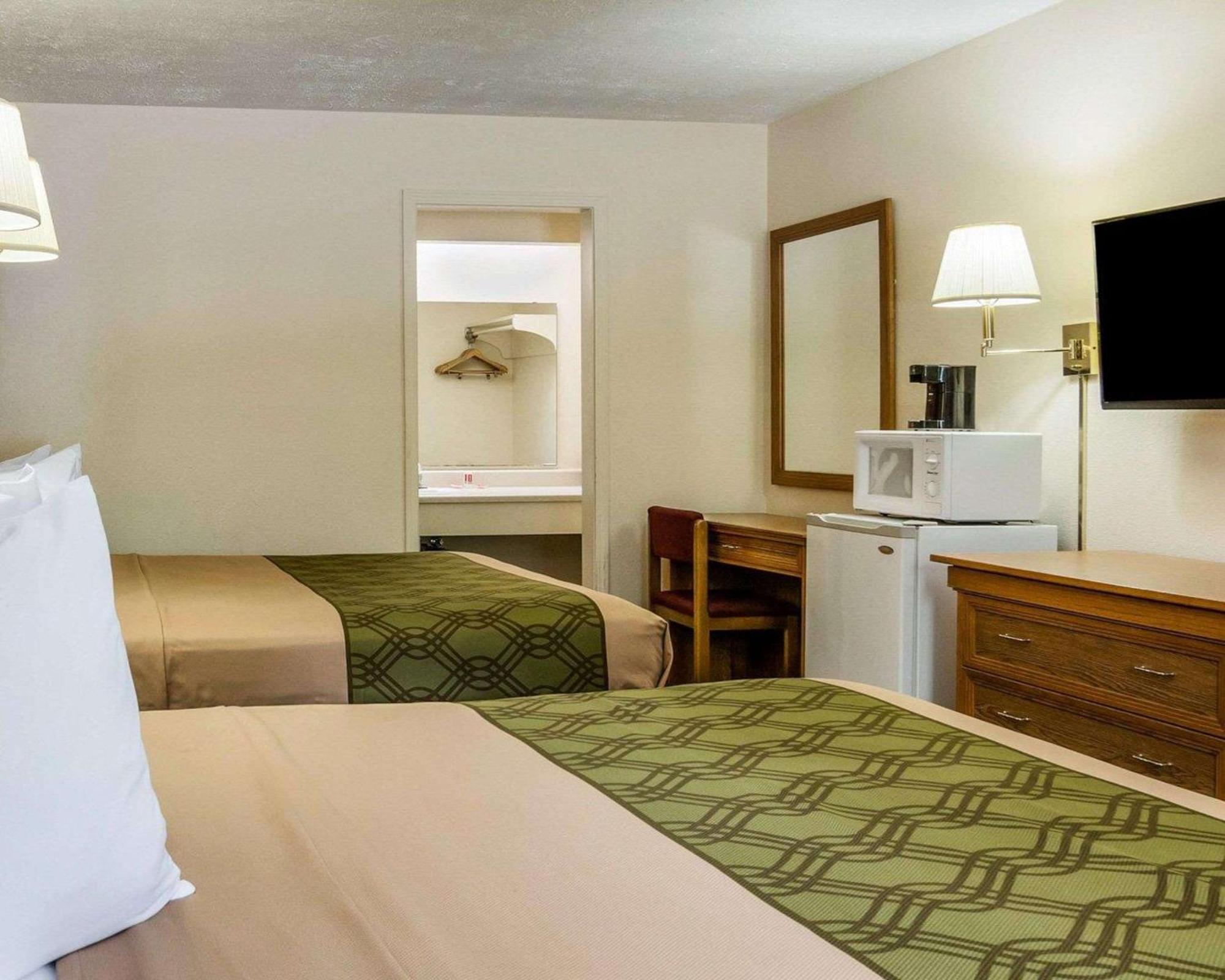 Econo Lodge University Lawrence Esterno foto